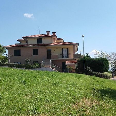 B & B Il Sicomoro Montecarotto Kültér fotó
